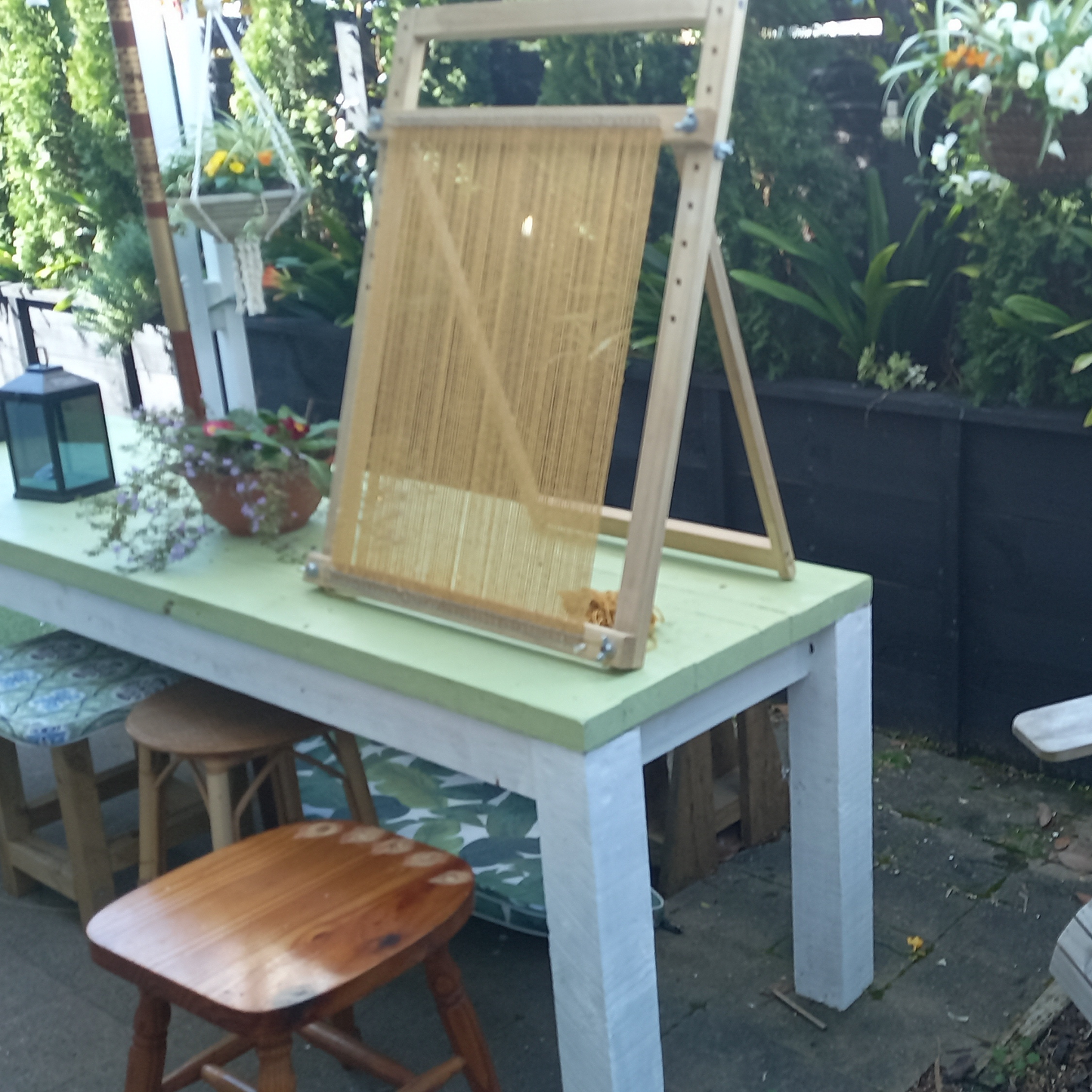 DIY plans to build a loom with an adjustable warp beam