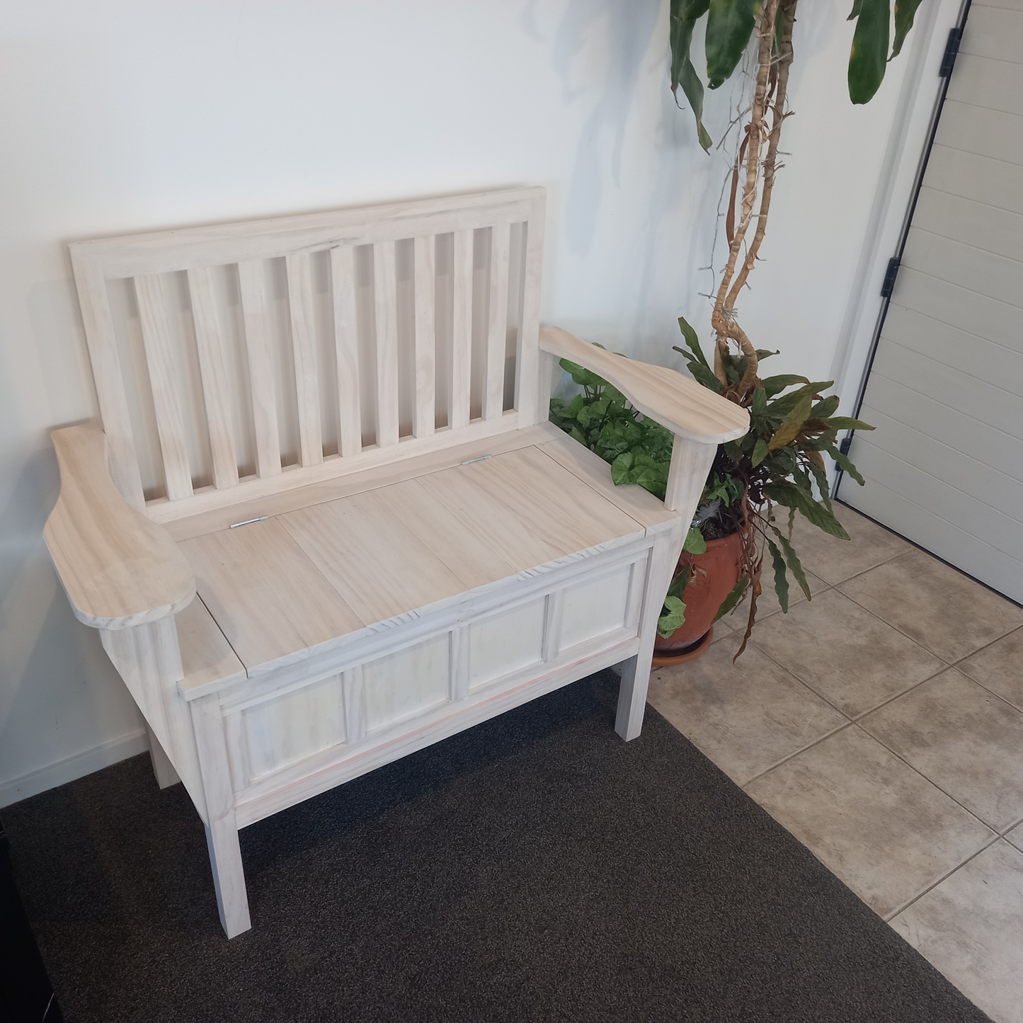 Build Your Own Versatile Entryway Bench with Modular Back Options