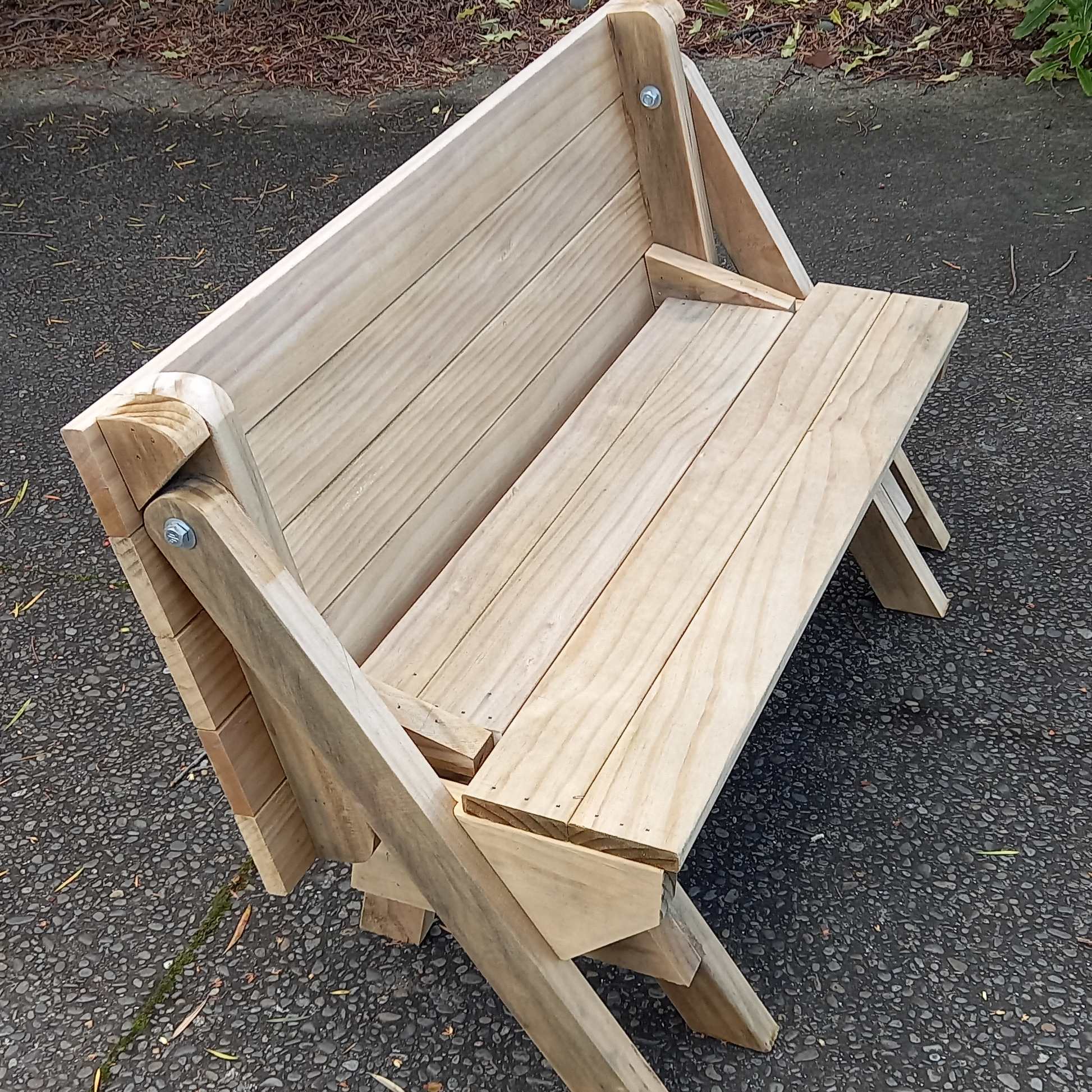 How to Build a 3/4 Size Folding Picnic Table for the Kids Build